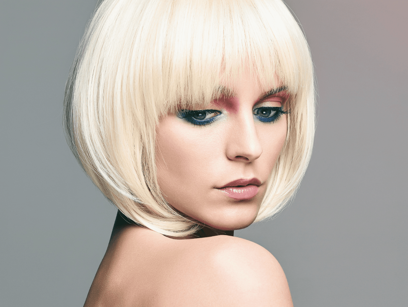 Book your professional root tint at Simon Warwick Salons, Maida Vale. Expert colour blending, grey coverage, and seamless regrowth refresh using Wella products.